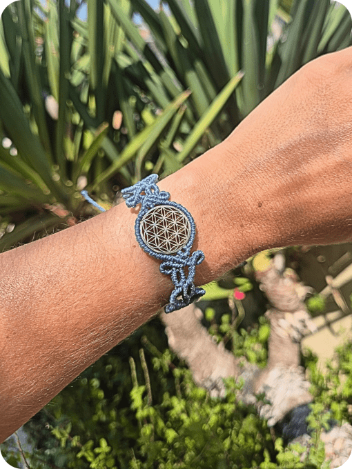 Équilibre Sacré – Un Bracelet Tissé pour l’Harmonie Intérieure