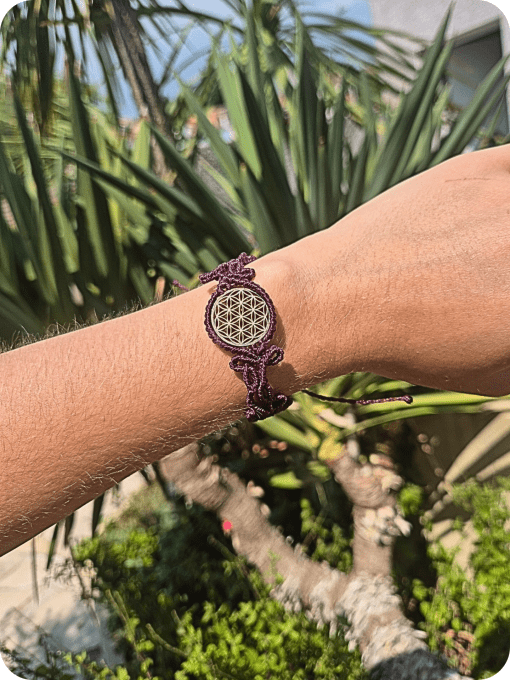 Équilibre Sacré – Un Bracelet Tissé pour l’Harmonie Intérieure